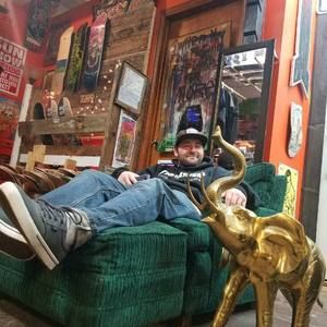 Meet your Posher, Jared